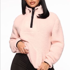 Cozy Feels Sherpa Pullover - Pink sz M NWT